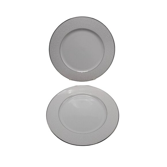 2x CARLION Japan Plymouth White Embossed Silver Trim Dinner Plate 10-1/2" - Picture 1 of 12